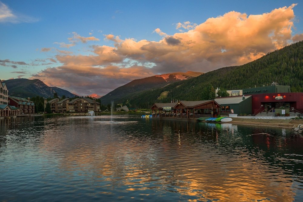 luxurious 2 br in river run village with ski in ski out no cleaning fee 2 bedroom condo by redawning