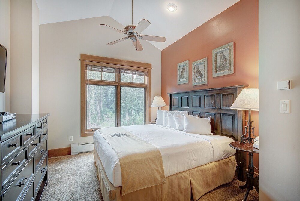 luxurious 2 br in river run village with ski in ski out no cleaning fee 2 bedroom condo by redawning