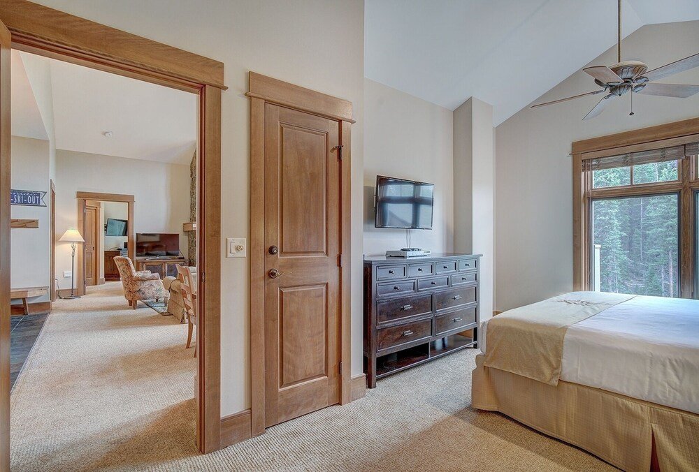 luxurious 2 br in river run village with ski in ski out no cleaning fee 2 bedroom condo by redawning