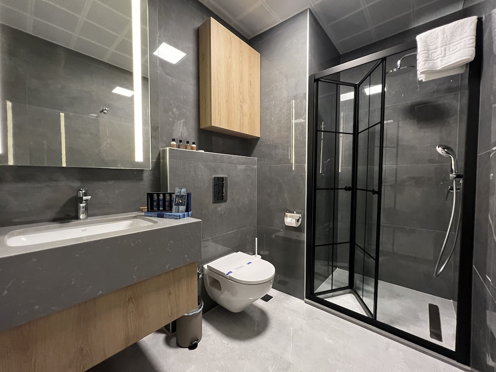 kadagan suites ayasaranda