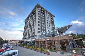 nova vista deluxe and suites a member of radisson individuals