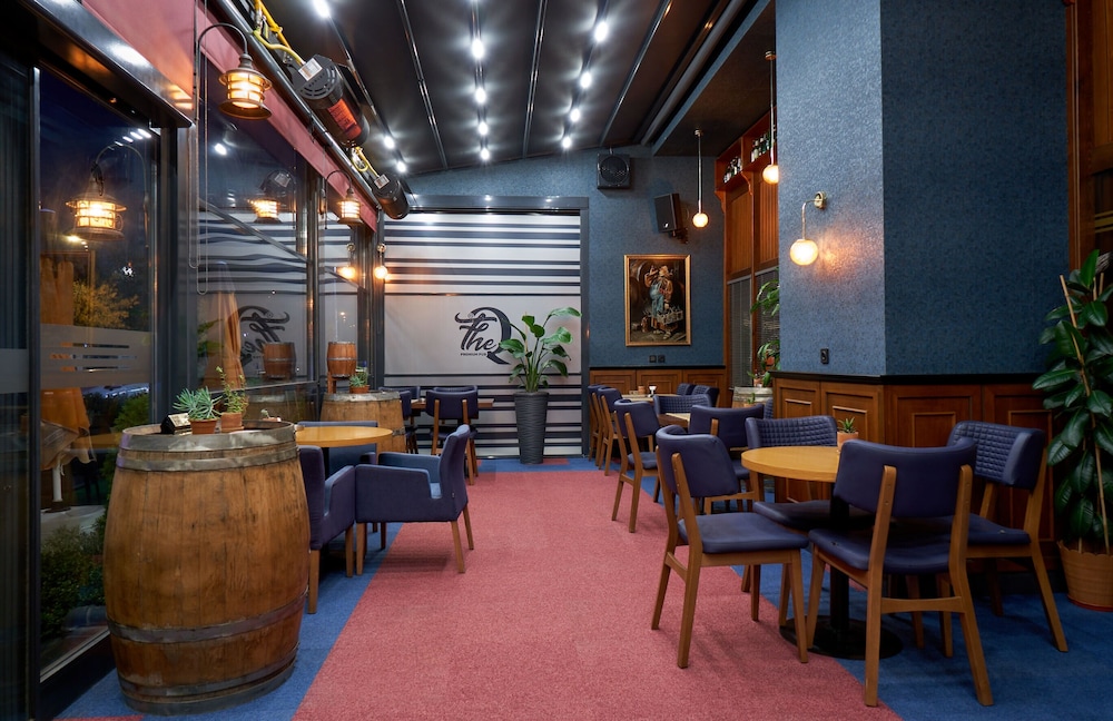 nova vista deluxe and suites a member of radisson individuals