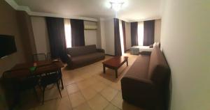 city inn family apart