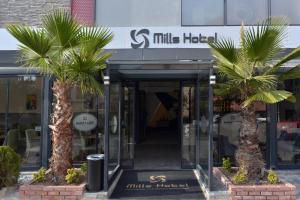 mills hotel
