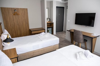comfort center suit hotel