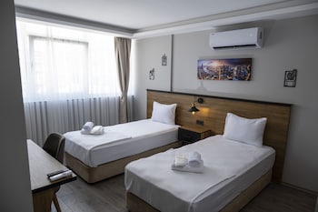 comfort center suit hotel