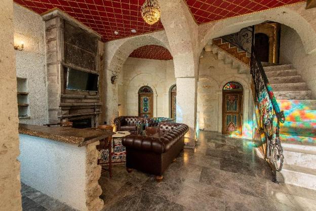 foremanson cave hotel