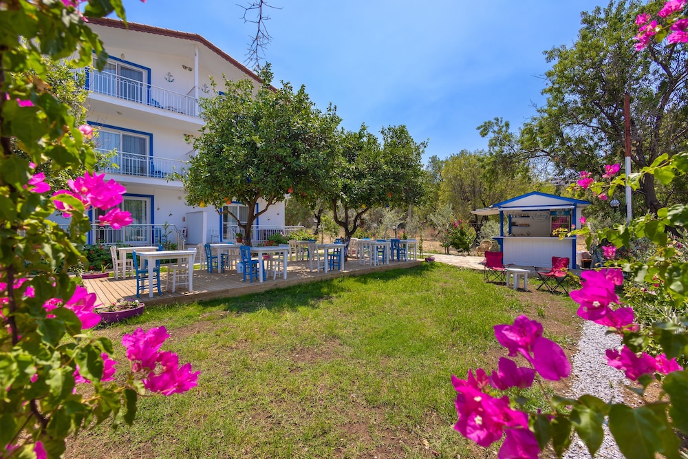defne butik otel