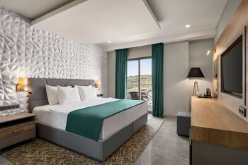 ramada resort by wyndham kizkalesi