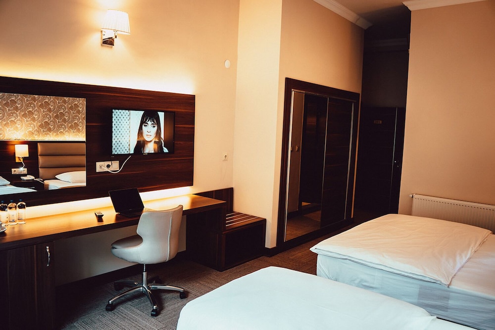grand selale hotel