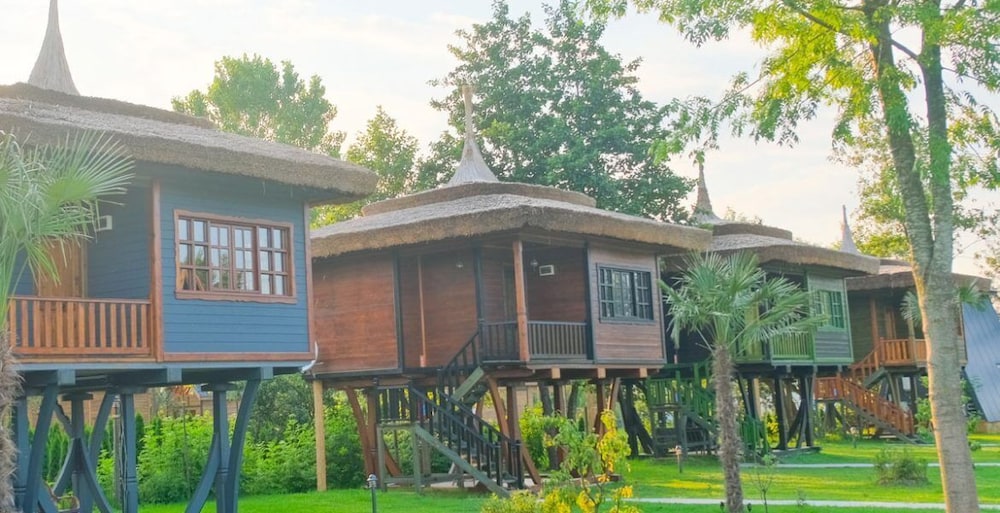 sapanca bamboolow resort