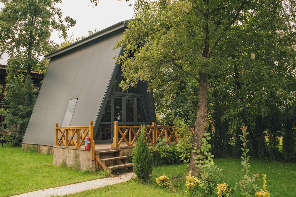 sapanca bamboolow resort
