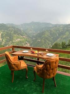 zirvedekal suit otel