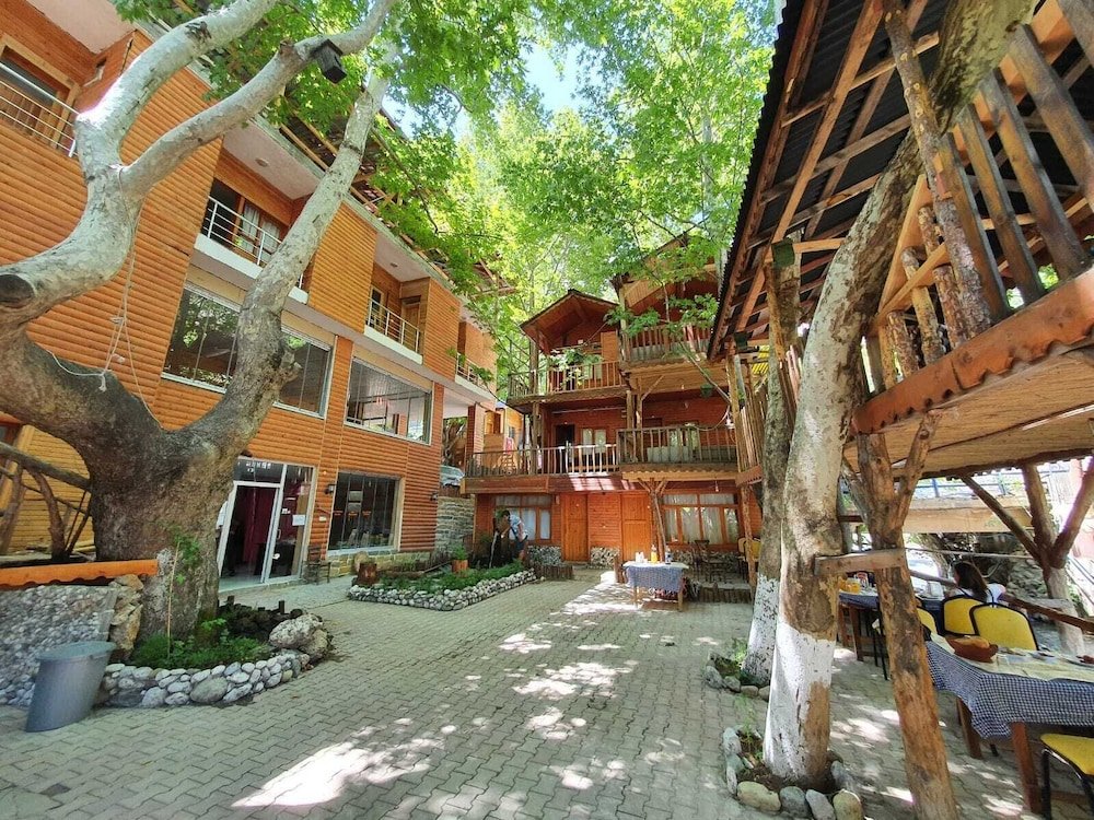 kapuzbasi selalesi sahin motel