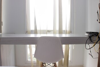 Great Location Studio Room At Patraland Urbano Apartment,,0 star