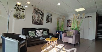 kyriad martigues sud