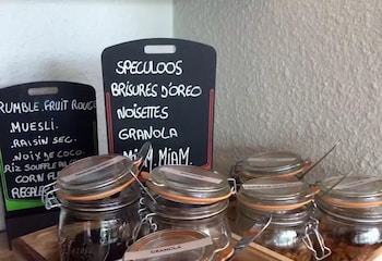 kyriad martigues sud