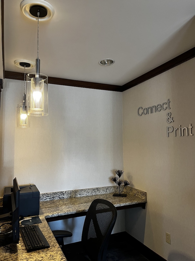 fairfield inn and suites by marriott slippery rock