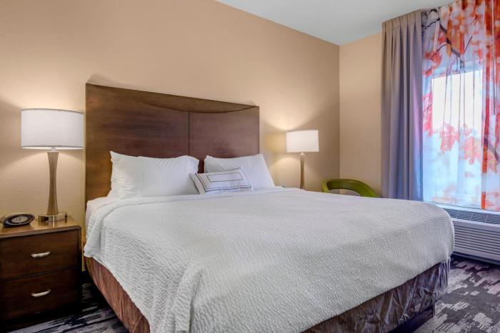 fairfield inn and suites by marriott slippery rock
