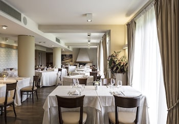 hotel resort and spa miramonti