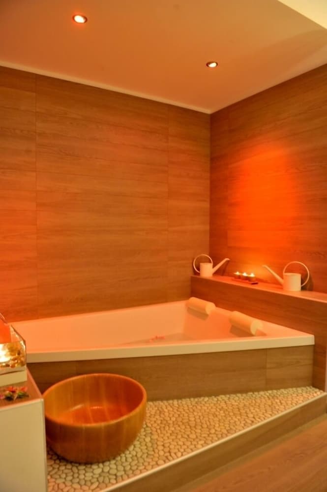 hotel resort and spa miramonti