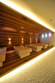 hotel resort and spa miramonti