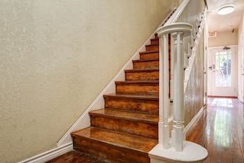 The Madison Riverwalk,,2 star