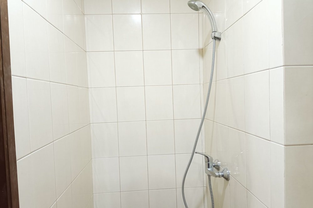 homey and tidy studio apartment at vida view makassar