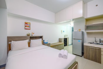 stunning studio apartment at ambassade residences
