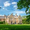 Healey Hall,Lead Road,3.5 star