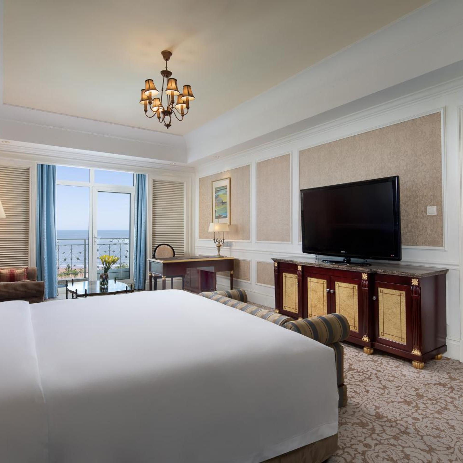 crowne plaza qingdao ocean spring resort by ihg
