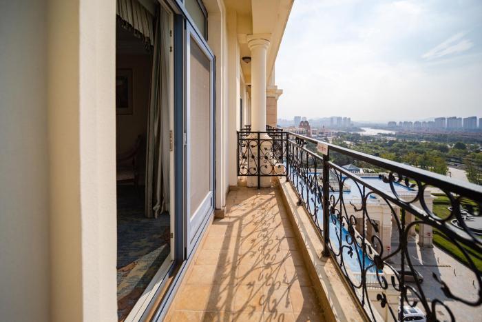 crowne plaza qingdao ocean spring resort by ihg