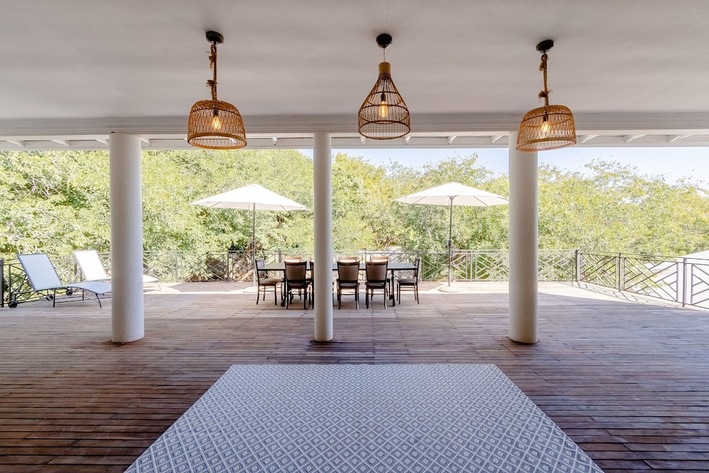 nkosi guest lodge