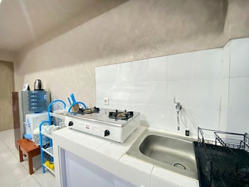 pleasant 2br apartment at newton residence