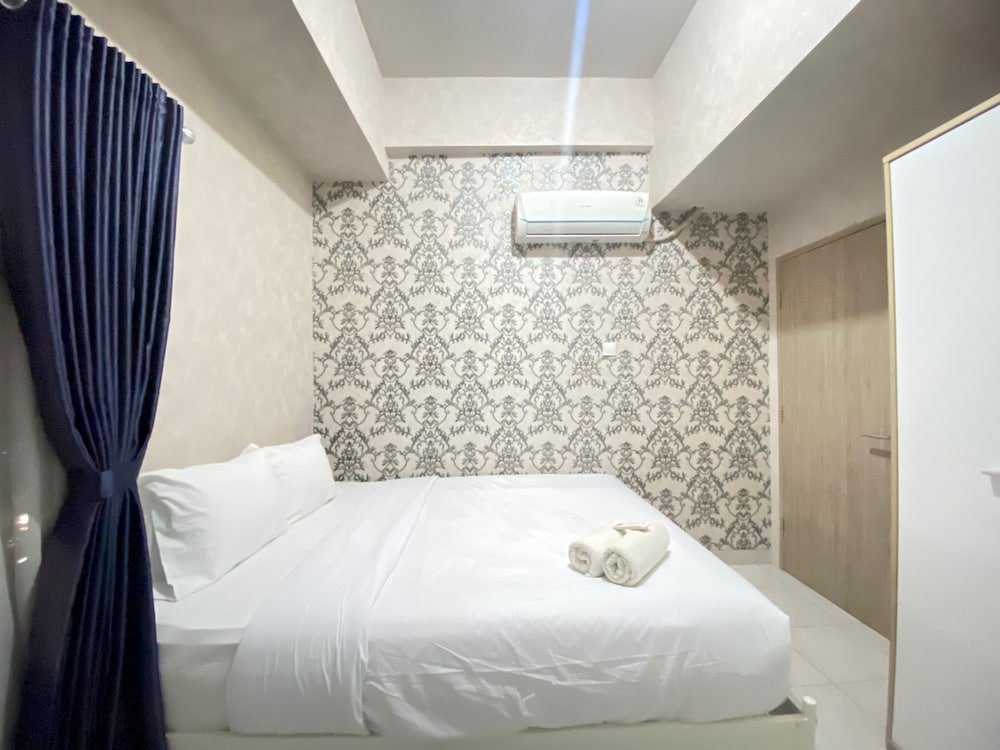 pleasant 2br apartment at newton residence