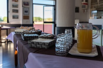 la meta sporting rooms