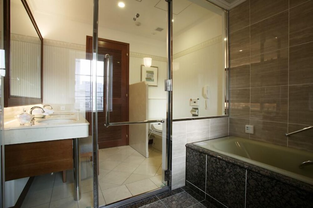 koko hotel osaka shinsaibashi