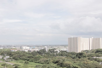 cozy and nice studio at oasis cikarang apartment