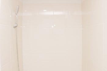 cozy and nice studio at oasis cikarang apartment