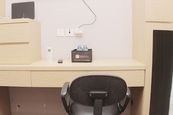 cozy and nice studio at oasis cikarang apartment