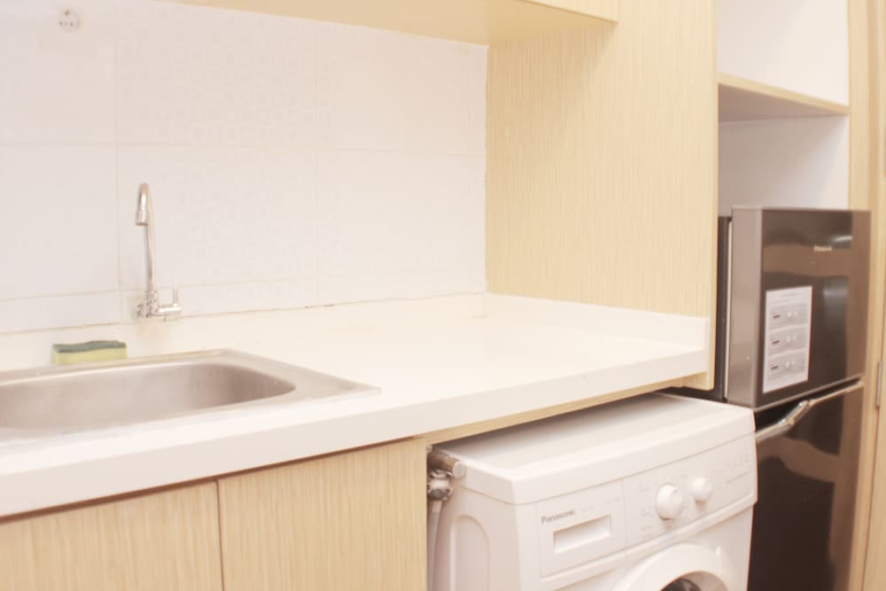 cozy and nice studio at oasis cikarang apartment