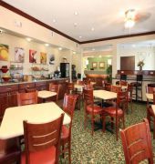 comfort inn and suites liverpool clay