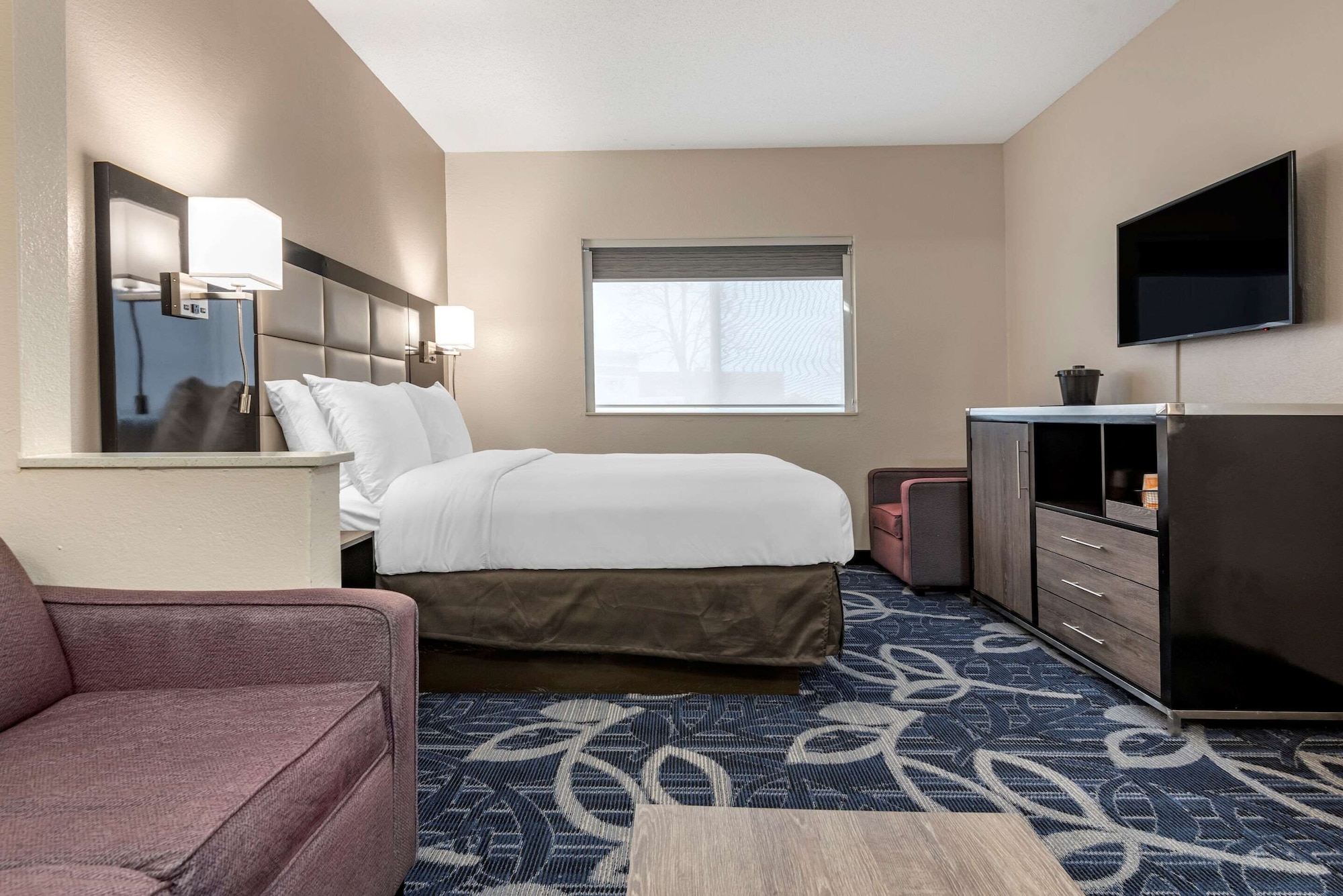 comfort inn and suites liverpool clay