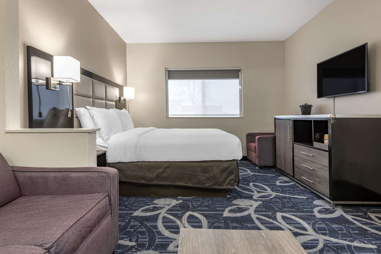 comfort inn and suites liverpool clay