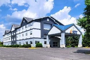comfort inn and suites liverpool clay