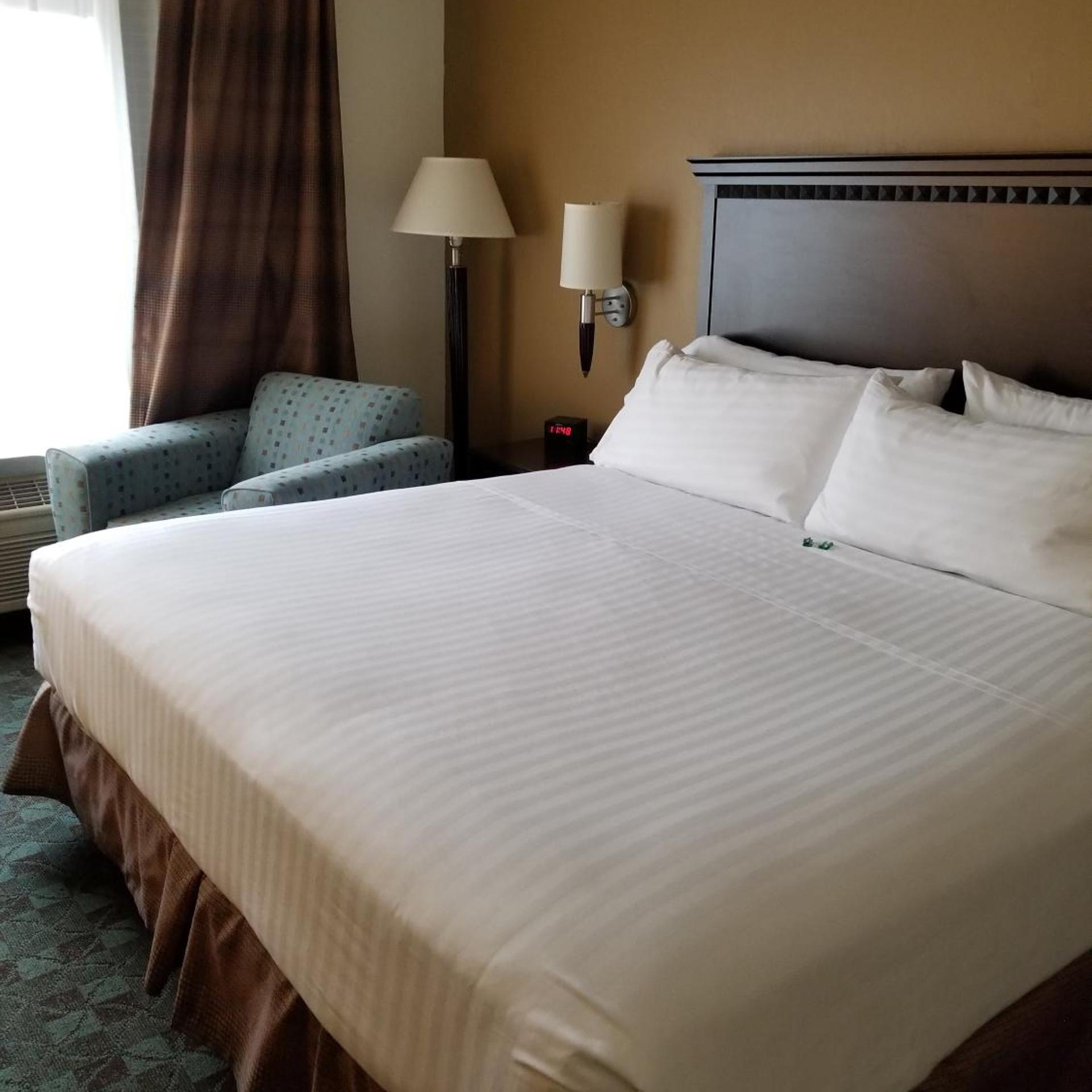 holiday inn express hotel and suites canton by ihg