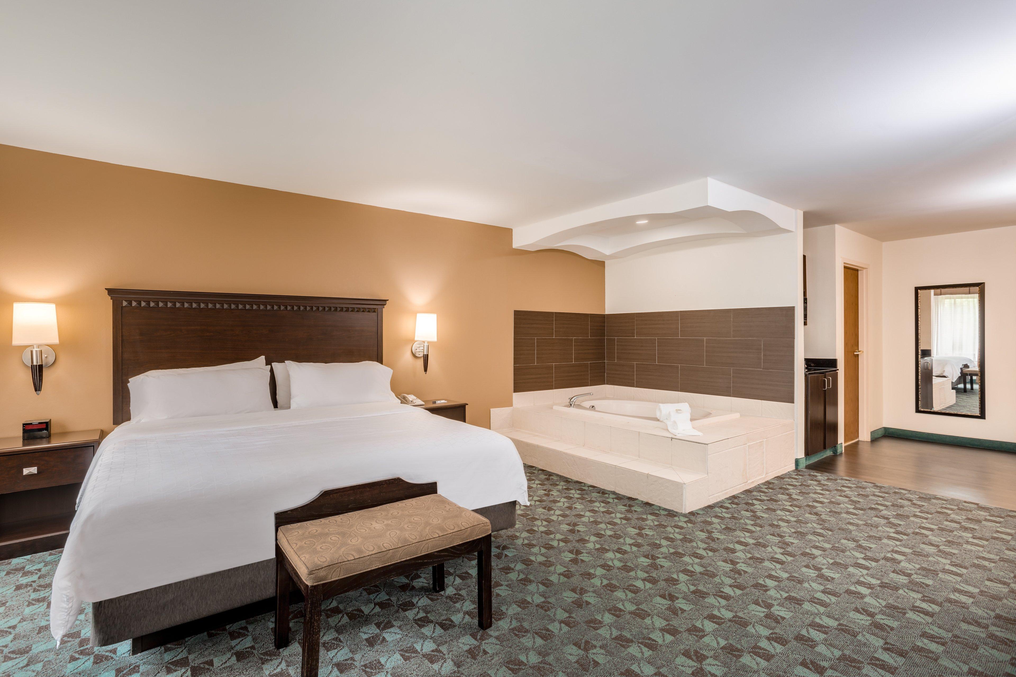 holiday inn express hotel and suites canton by ihg