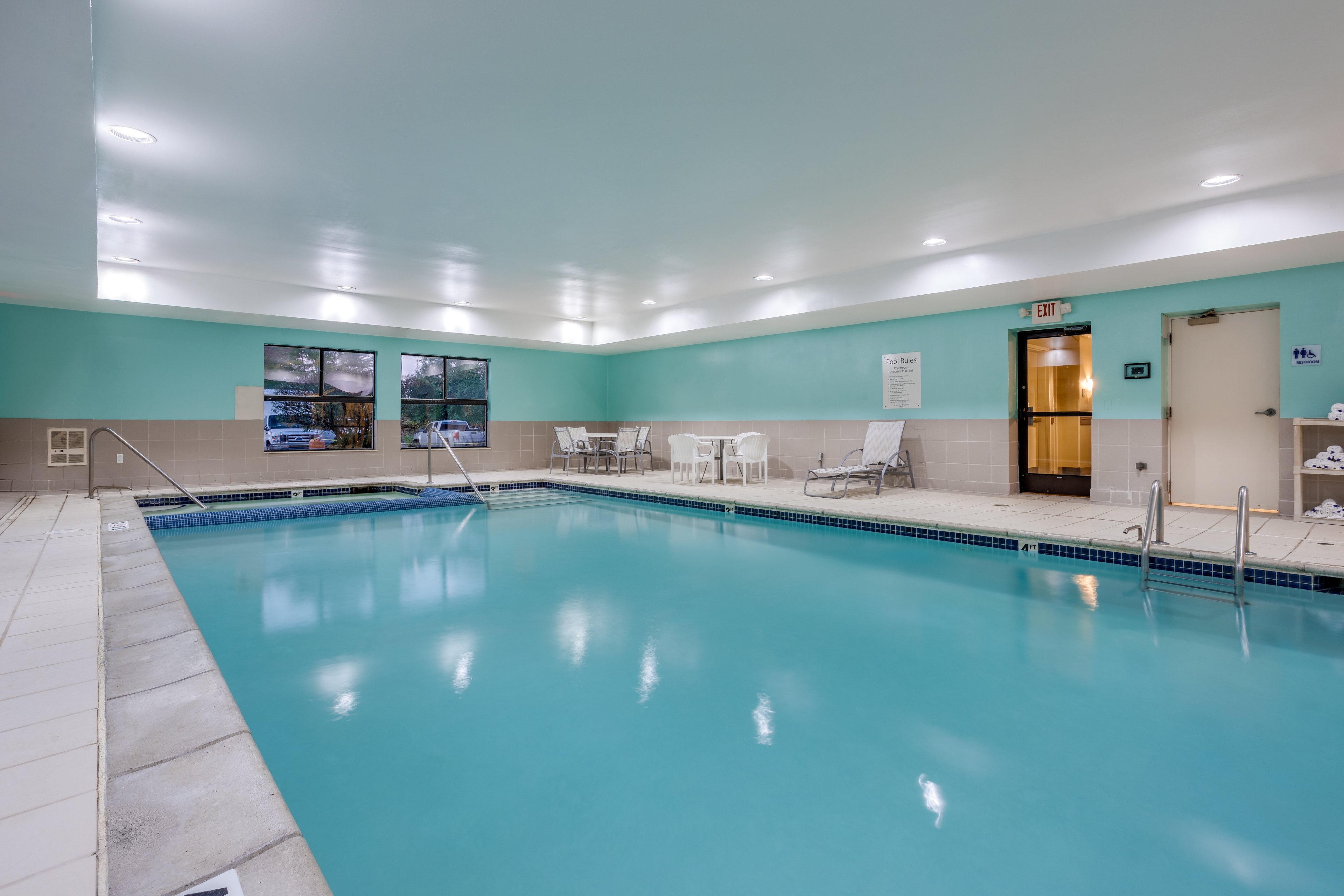 holiday inn express hotel and suites canton by ihg