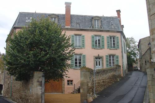 montpeyroux