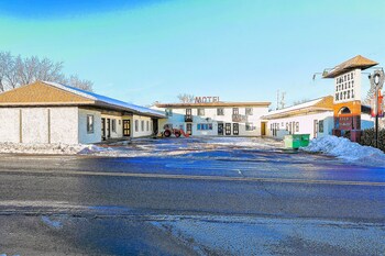 silver street motel hurley wi by oyo